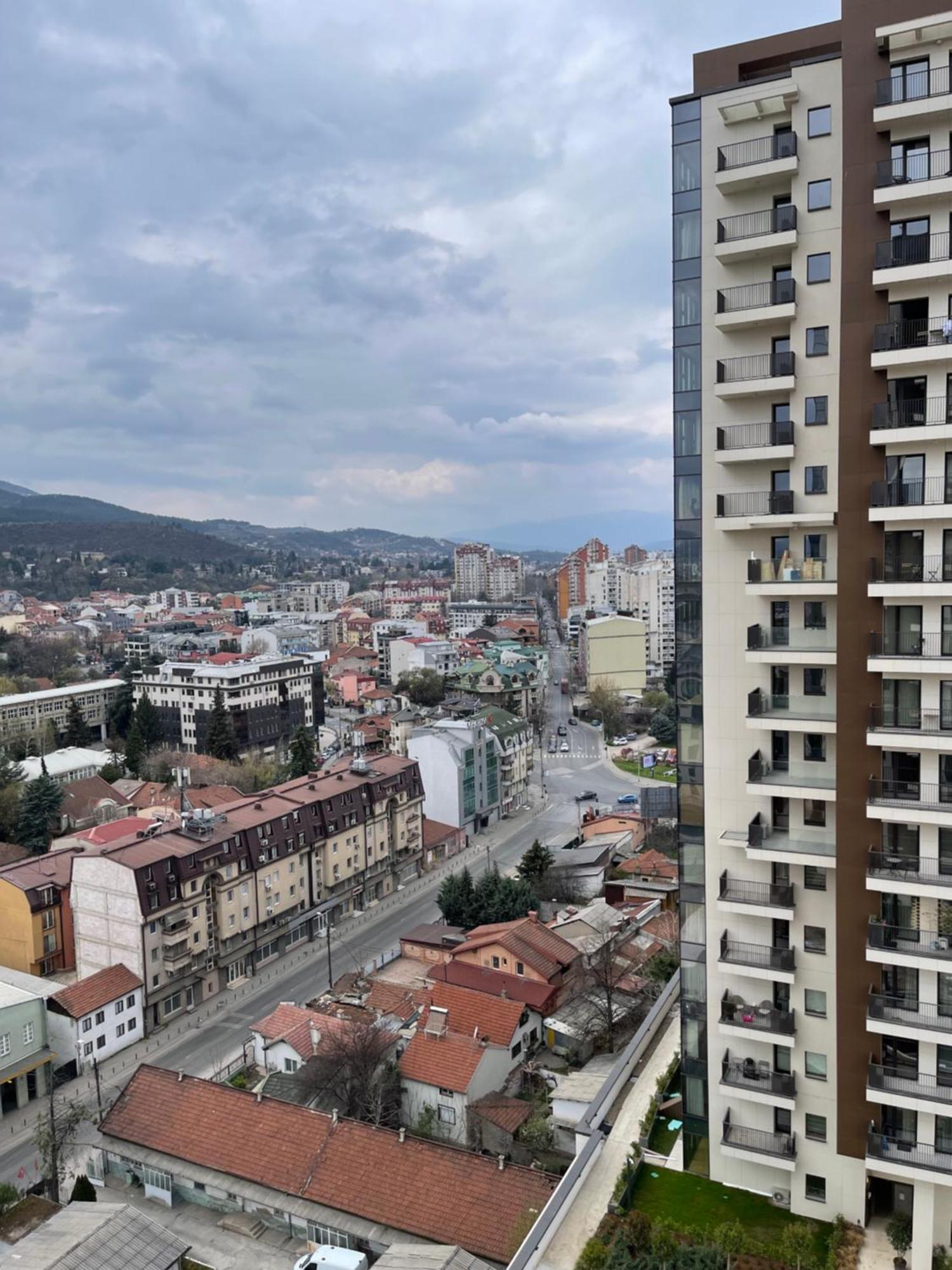 180° View Apartment In Diamond Building Skopje Luaran gambar